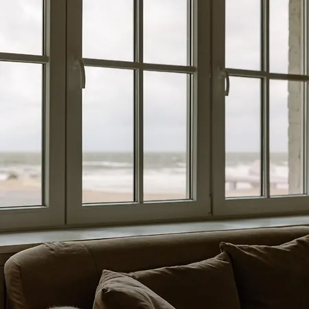 Duplex With Sea View In ميدل كيرك